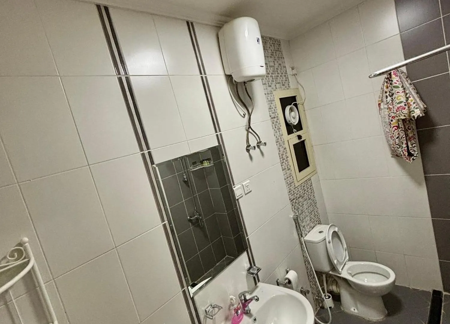 Appartement شقة حديثة مفروشة في مكة للإيجار السنوي 0*, La Mecque